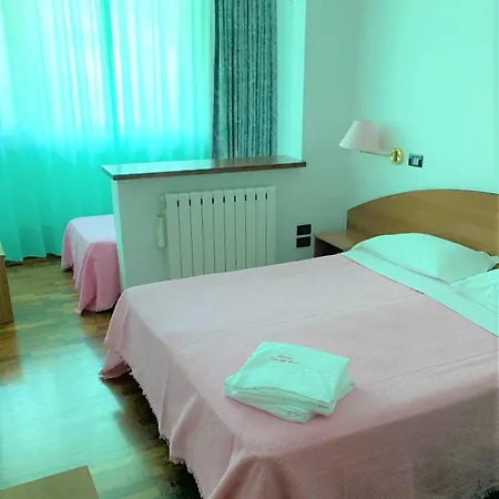 Hotel Tetto Delle Marche - Ristorante Dei Conti