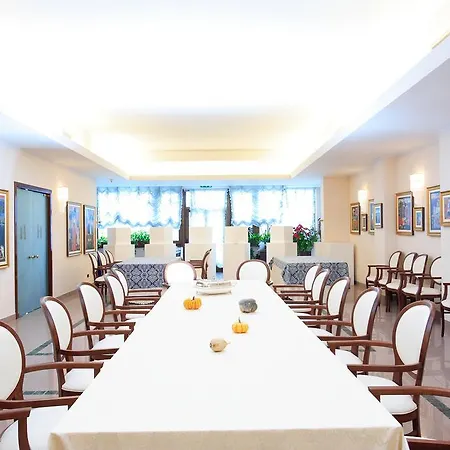 Hotel Tetto Delle Marche - Ristorante Dei Conti