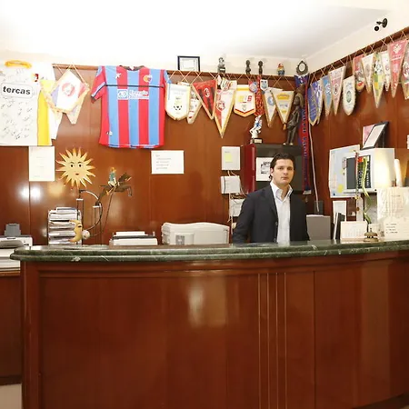 Hotel Tetto Delle Marche - Ristorante Dei Conti Cingoli