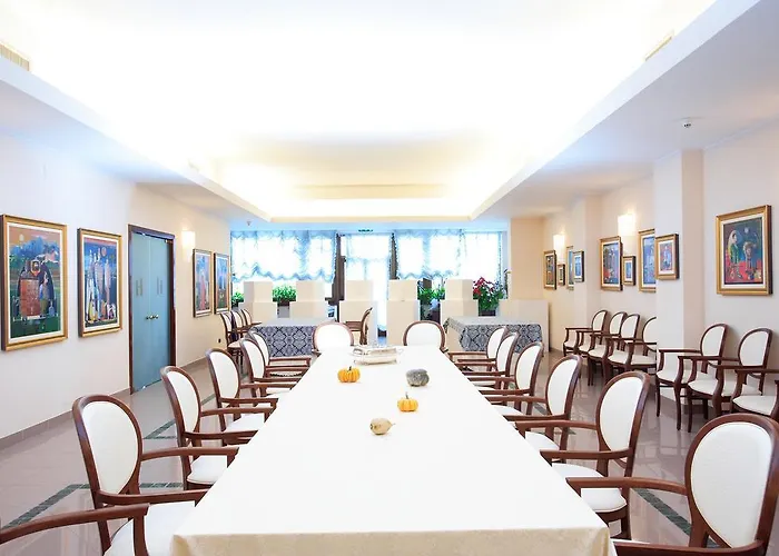 Hotell Tetto Delle Marche - Ristorante Dei Conti